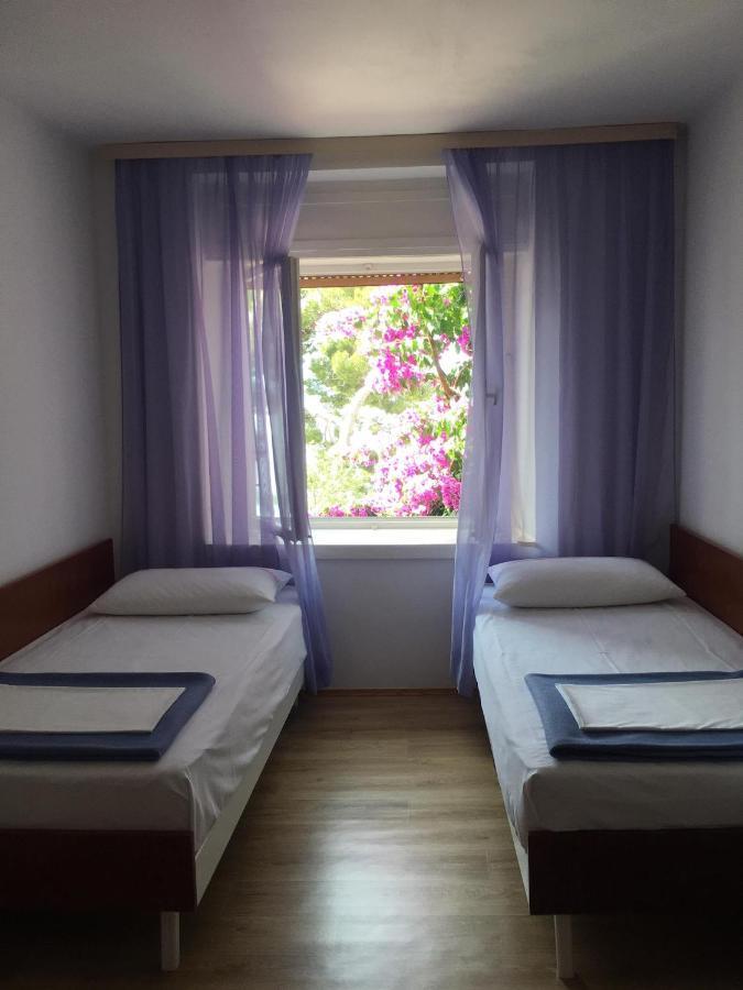 Sobe Gorana Hotel Zivogosce Luaran gambar