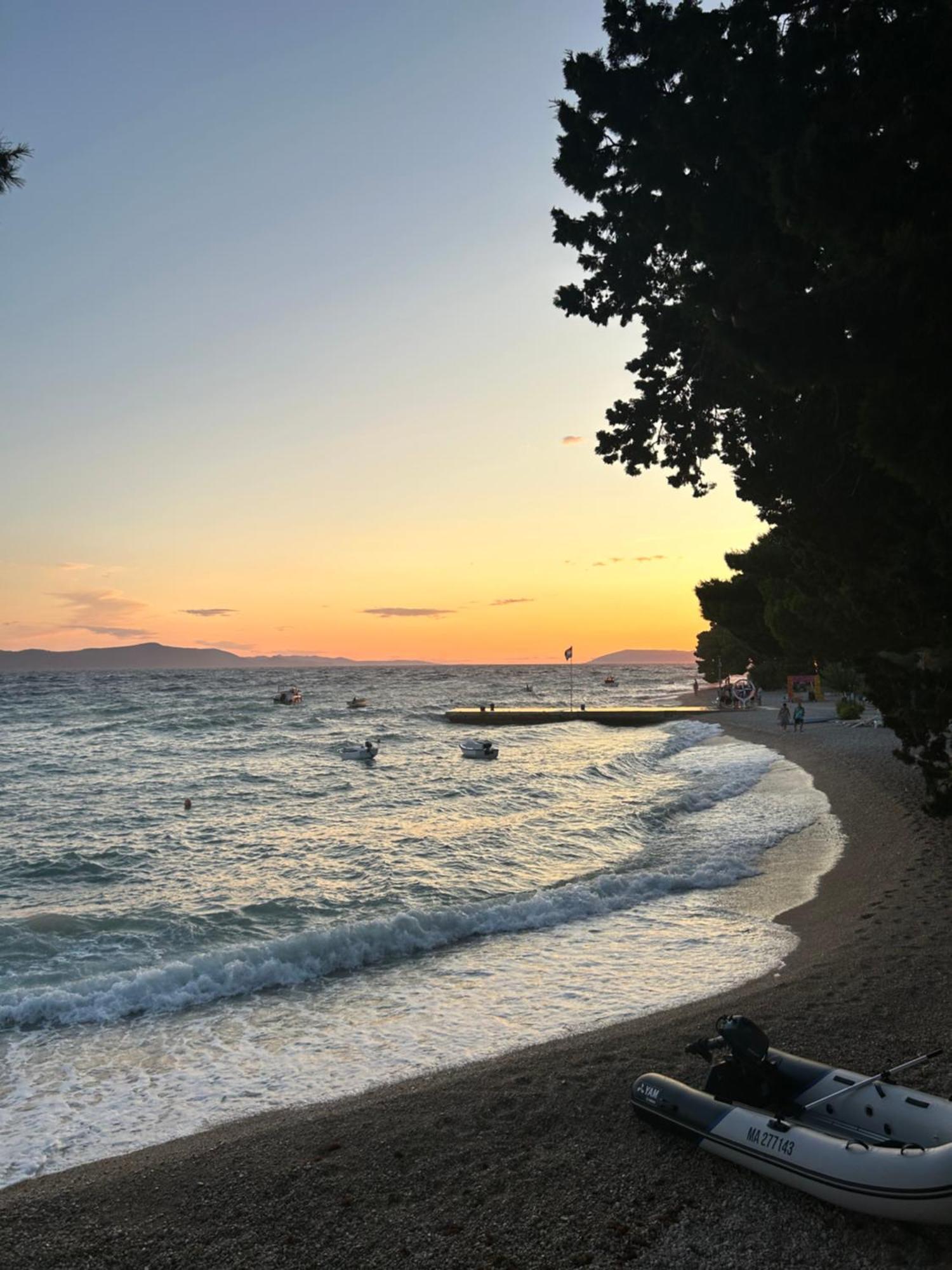 Sobe Gorana Hotel Zivogosce Luaran gambar