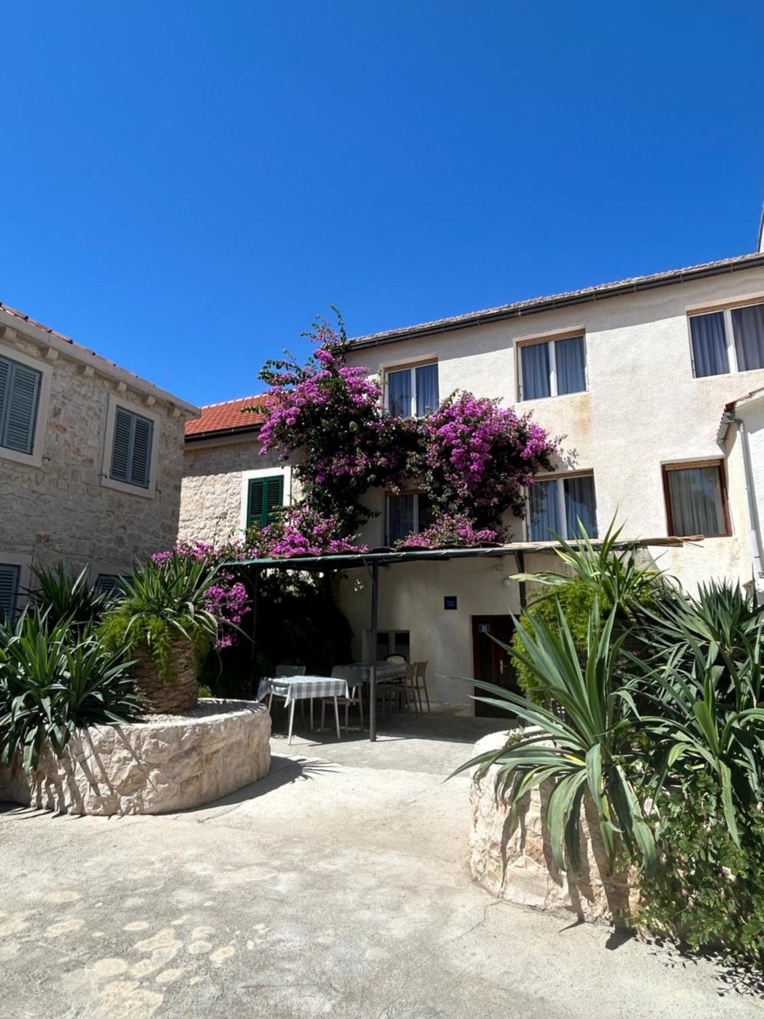 Sobe Gorana Hotel Zivogosce Luaran gambar